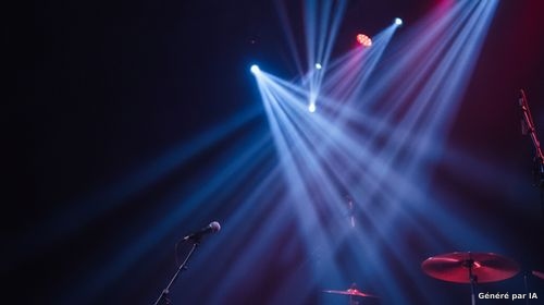 LIVE MUSIC BY SPACE MAKERS